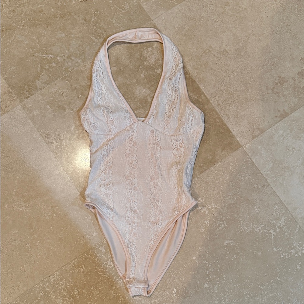 SHEIN Cream Lace Halter Bodysuit